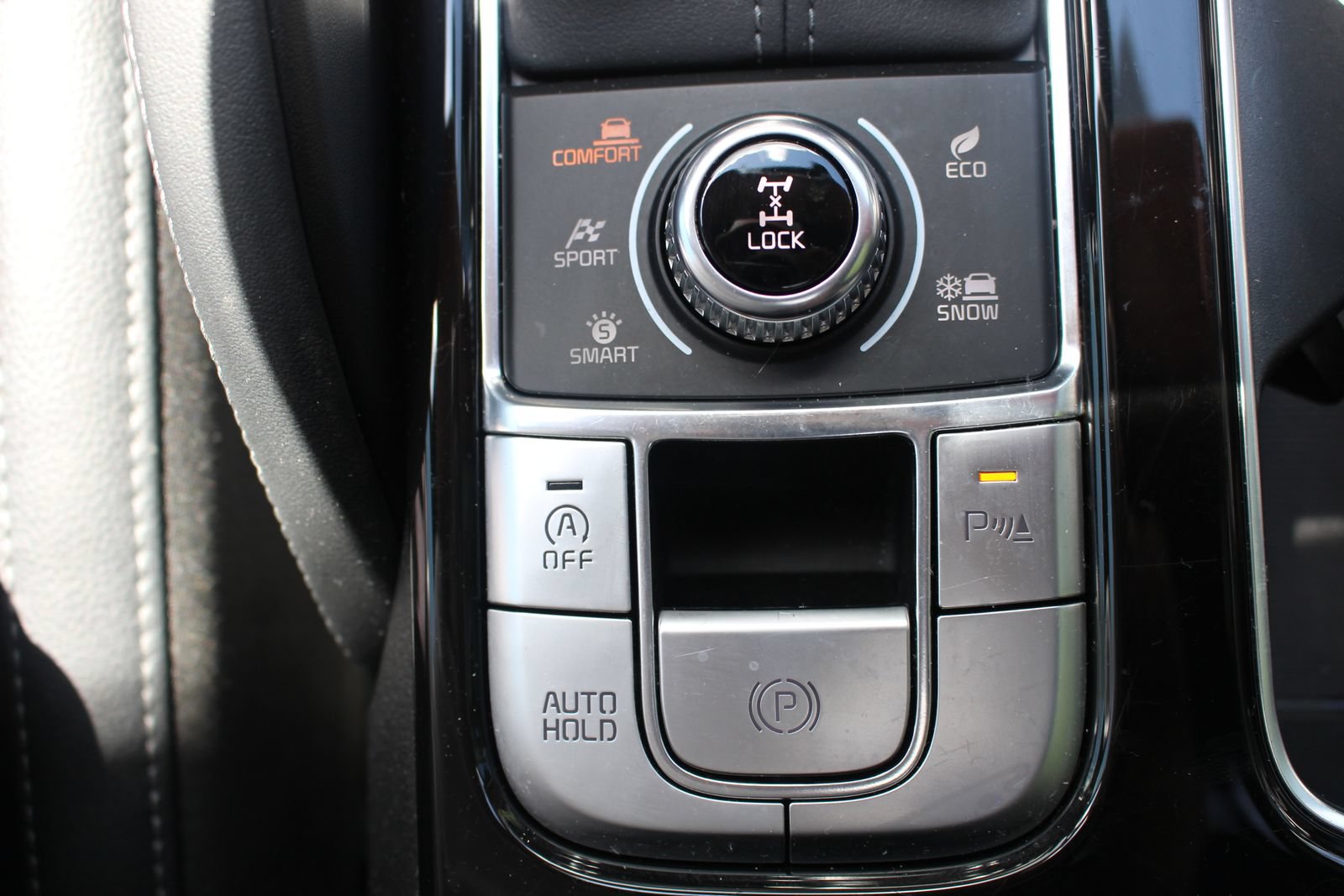 Certified 2025 Kia Telluride EX X-Line AWD/4WD image 29