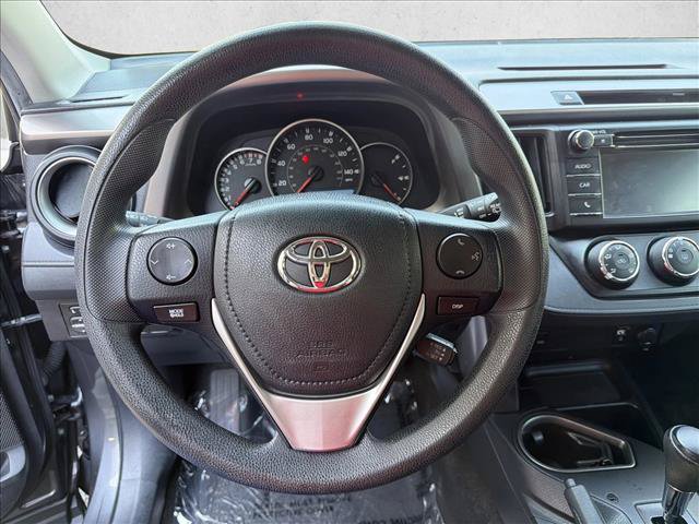 Used 2016 Toyota RAV4 LE FWD image 14