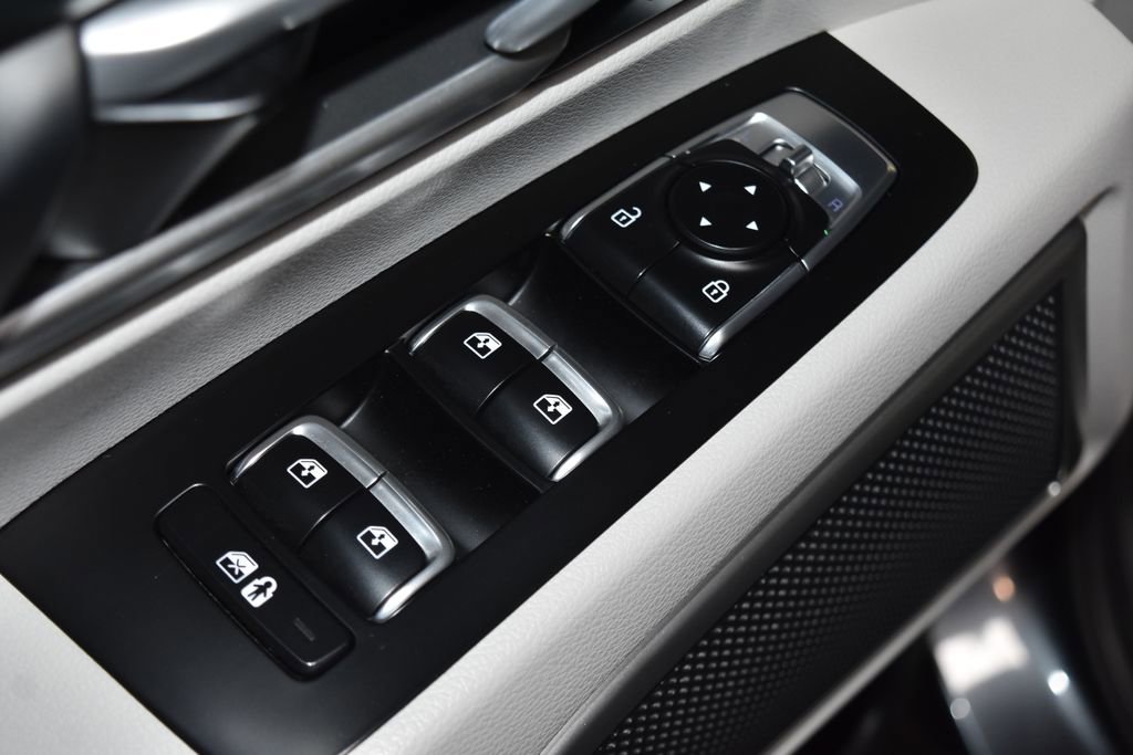 Used 2022 Kia Telluride S image 5