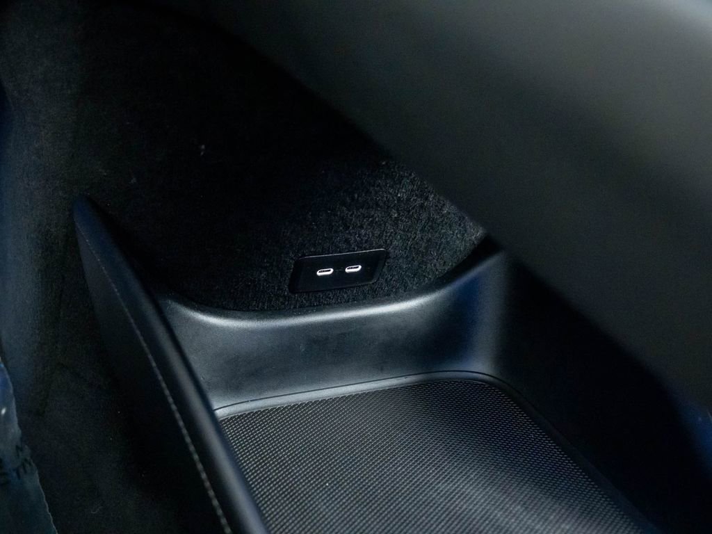 Used 2023 Mercedes-Benz EQS 450+ 4MATIC SUV image 33