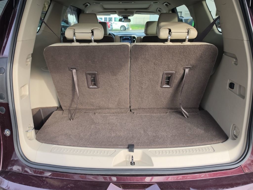 Used 2017 GMC Acadia Denali w/ Technology Package image 36