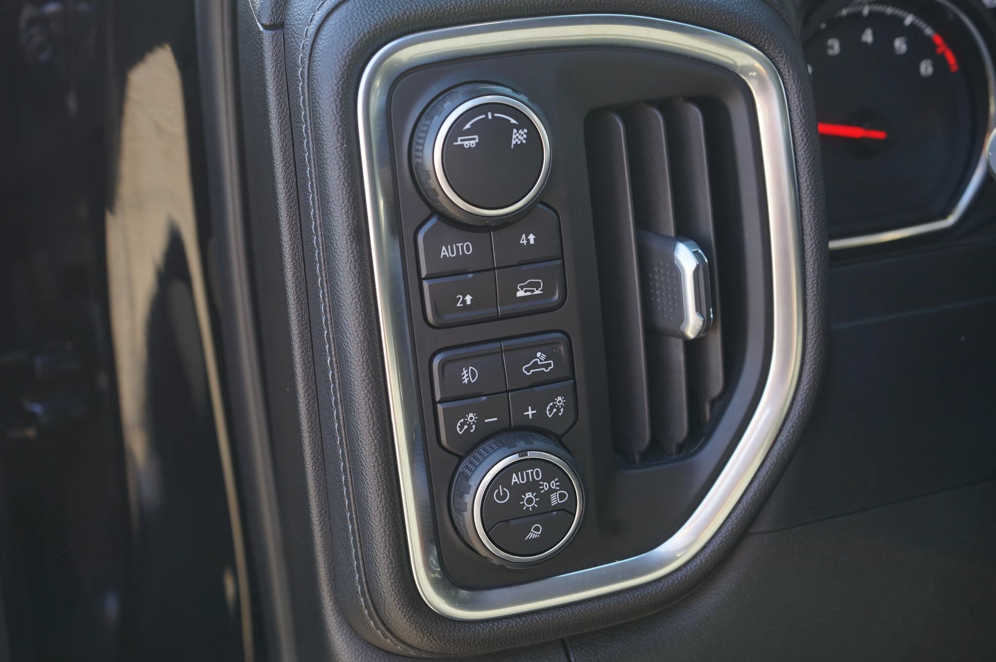Used 2019 Chevrolet Silverado 1500 RST w/ All-Star Edition AWD/4WD image 15