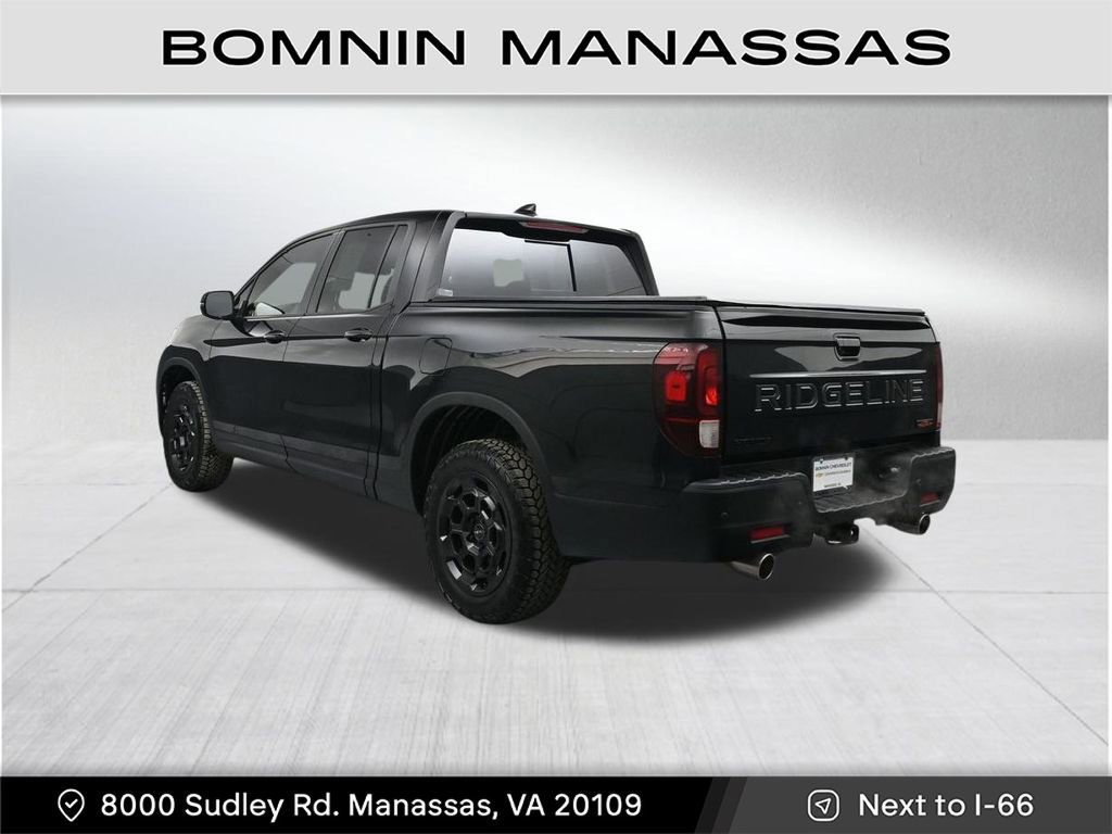Used 2025 Honda Ridgeline TrailSport+ image 3