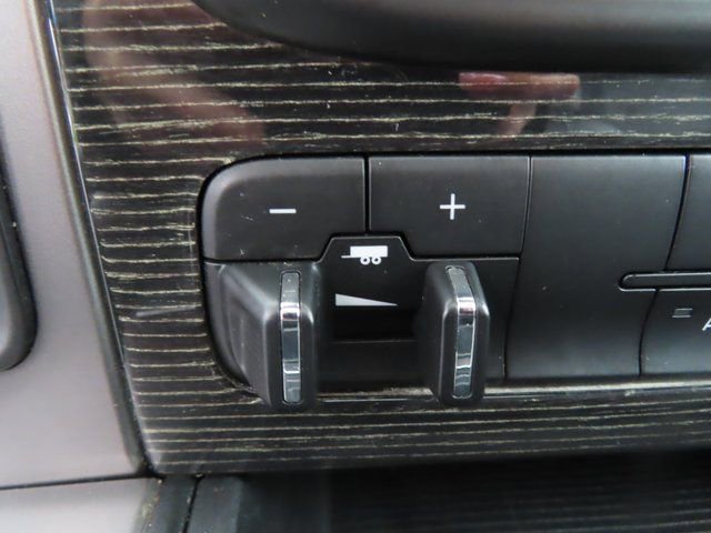 Used 2014 RAM 2500 Limited image 31