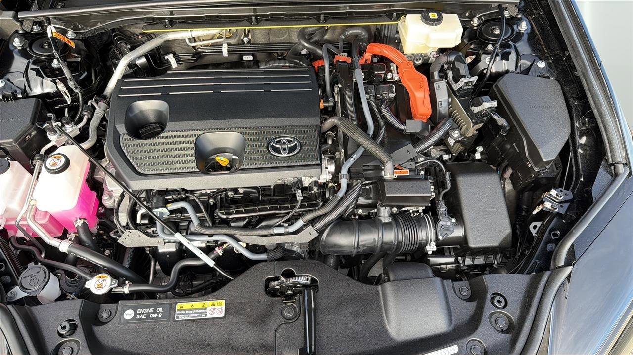 Used 2025 Toyota Crown Signia XLE AWD (Natl) image 35