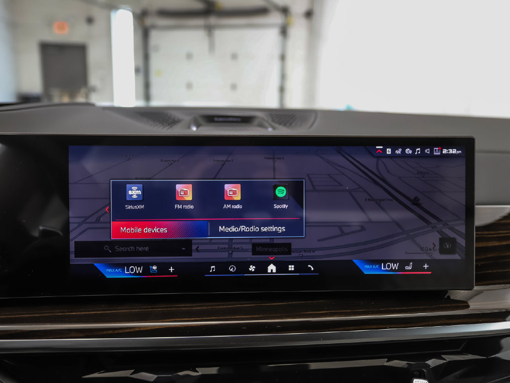 New 2027 BMW X7 M60i AWD/4WD image 17
