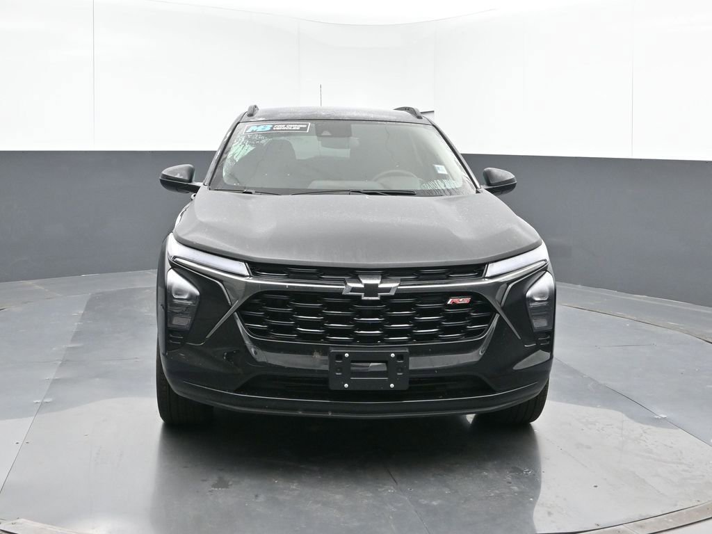 Certified 2026 Chevrolet Trax RS w/ Driver Confidence Package image 8