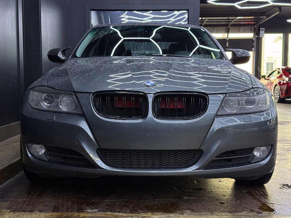 Used 2011 BMW 335i xDrive Sedan image 2