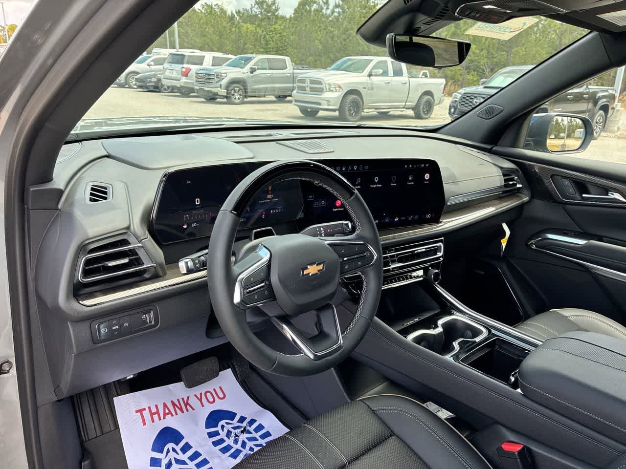 Used 2025 Chevrolet Traverse High Country w/ LPO, Floor Liner Package FWD image 10