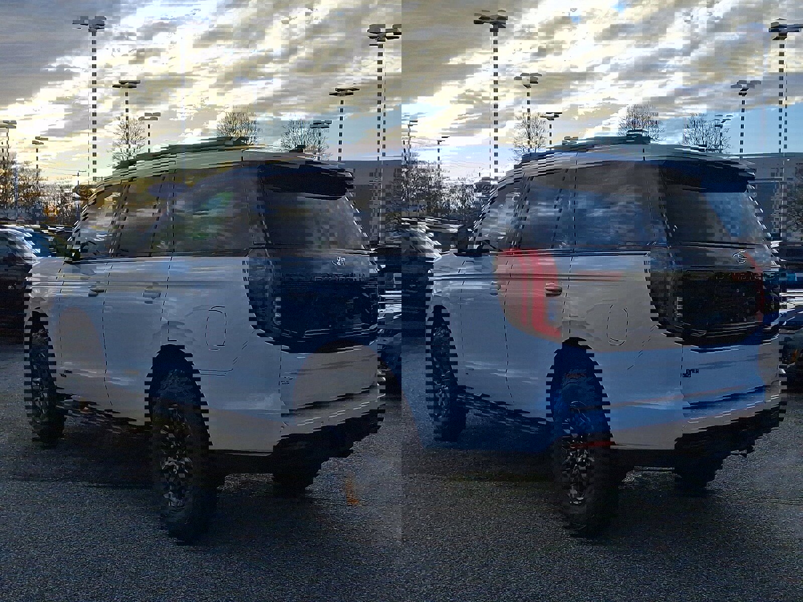 New 2026 Ford Expedition Tremor image 5