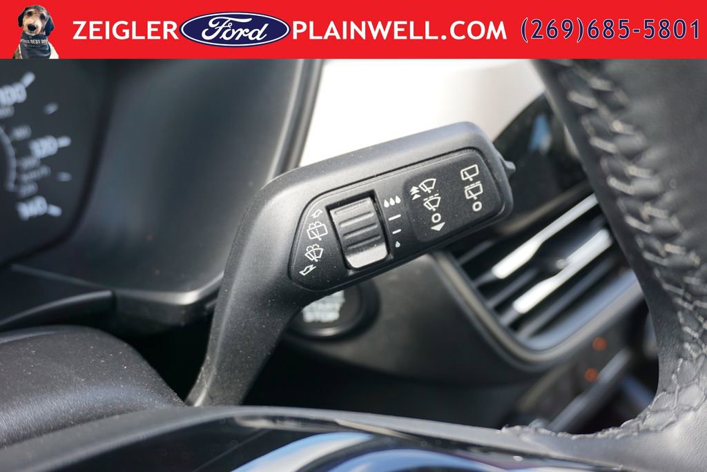 Used 2022 Ford Escape SE w/ Cold Weather Package AWD/4WD image 24