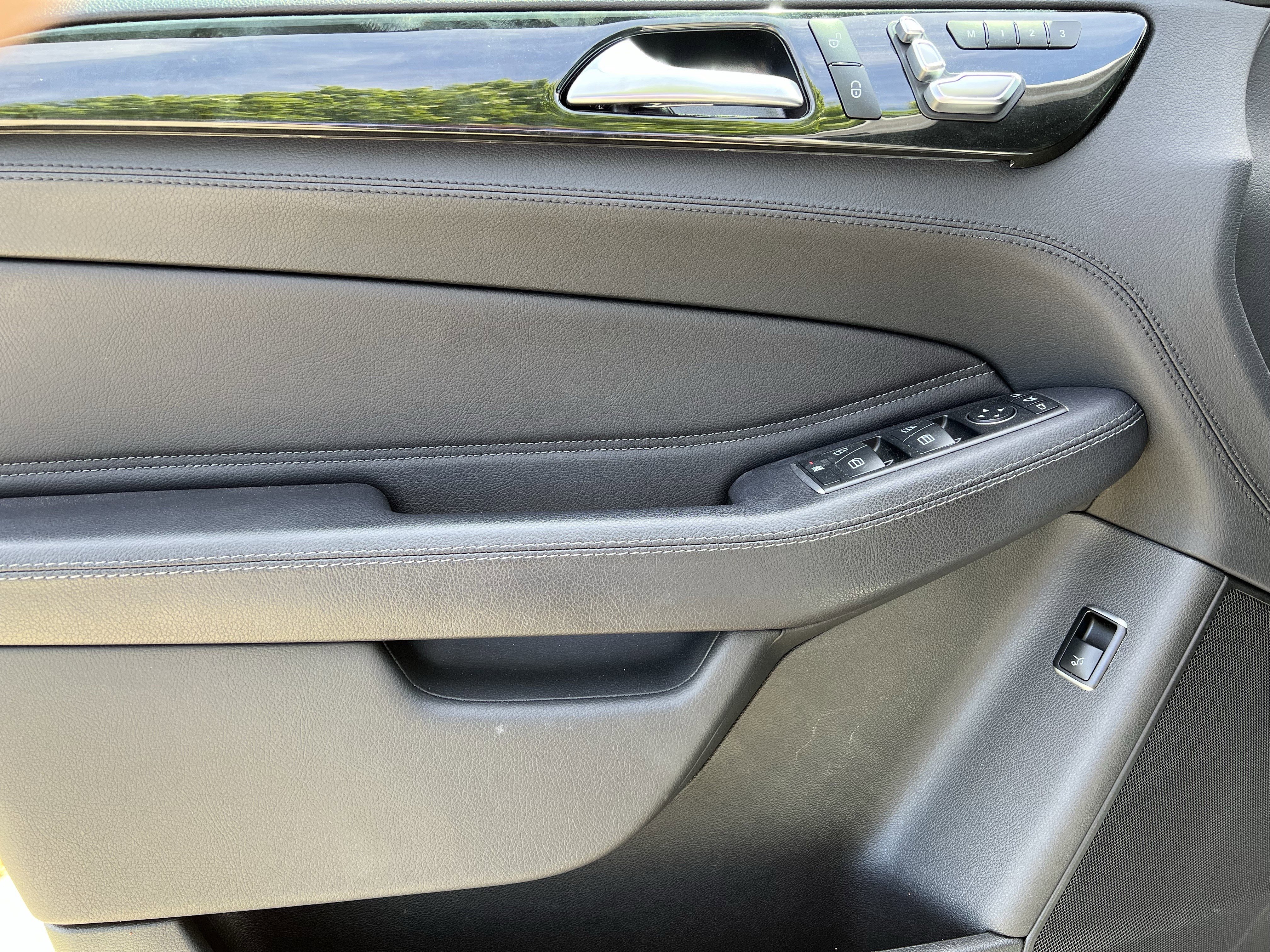 Used 2018 Mercedes-Benz GLE 43 AMG 4MATIC image 14