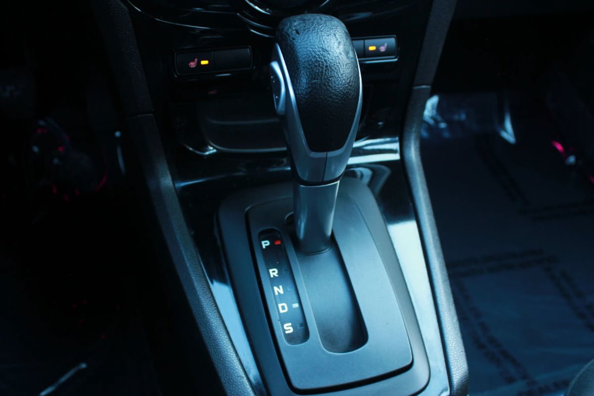 Used 2014 Ford Fiesta SE w/ Equipment Group 201A FWD image 16