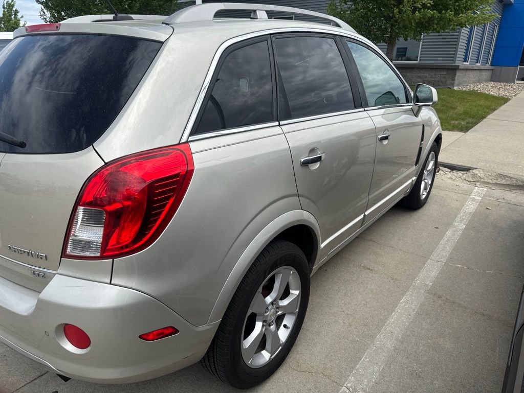 Used 2014 Chevrolet Captiva Sport LTZ FWD image 5