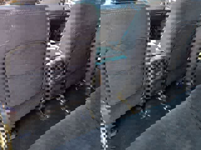 Used 2015 Nissan Pathfinder 4WD image 18