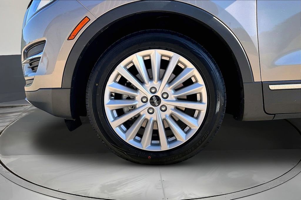 Used 2019 Lincoln MKC Premiere FWD image 28
