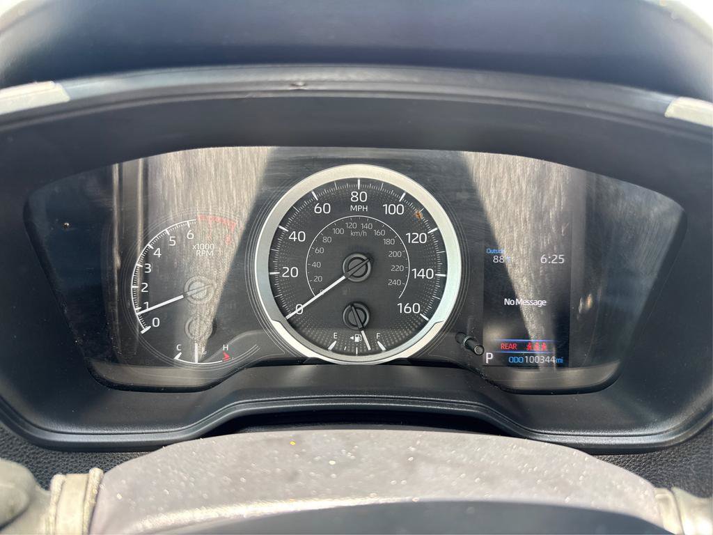 Used 2022 Toyota Corolla LE FWD image 14
