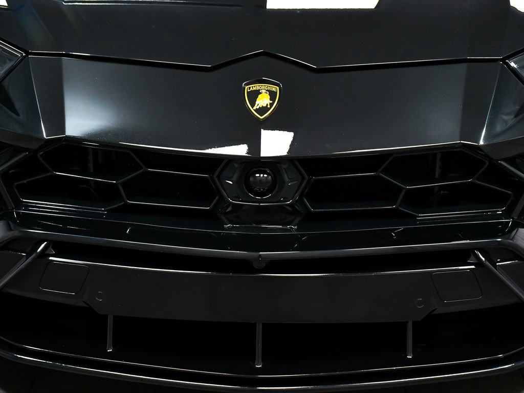Used 2022 Lamborghini Urus AWD/4WD image 79