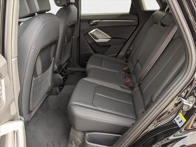 New 2025 Audi Q3 2.0T Premium image 13