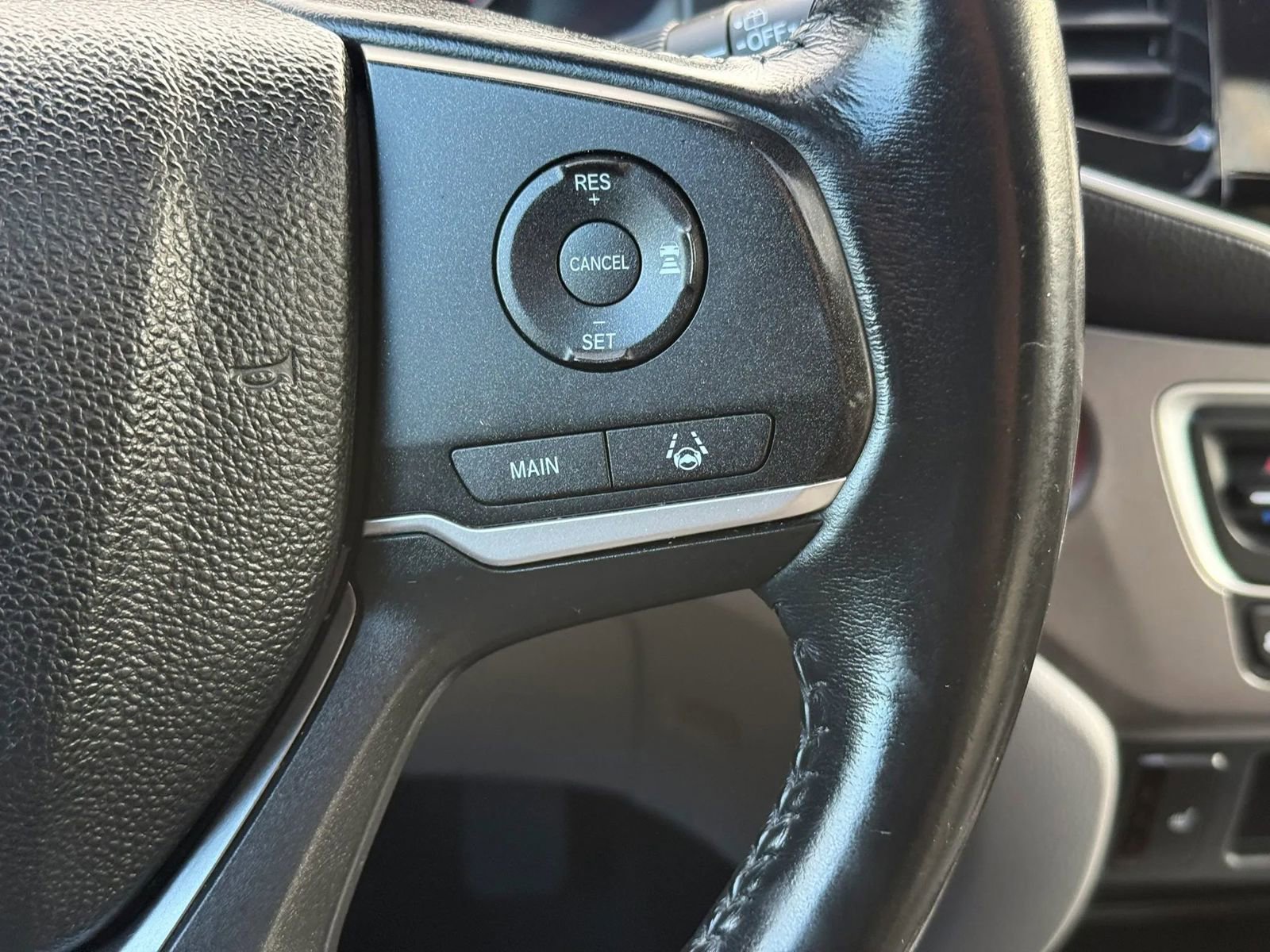 Used 2020 Honda Pilot EX-L image 27