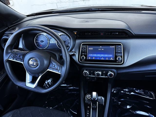 Used 2019 Nissan Kicks S FWD image 15