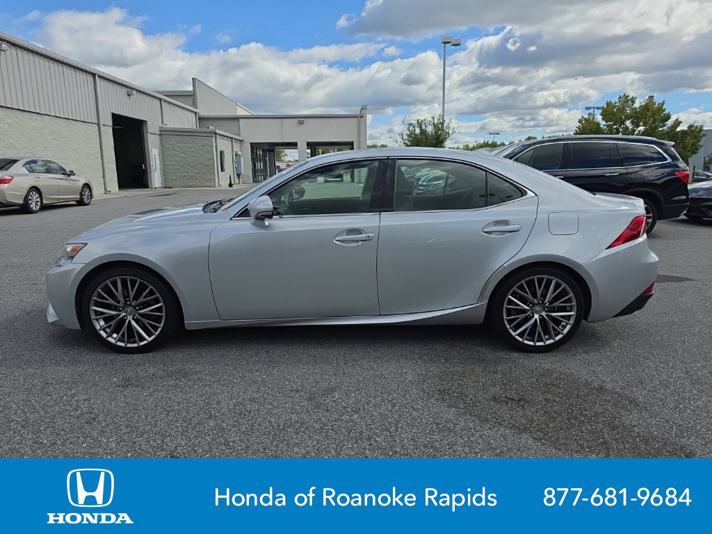 Used 2014 Lexus IS 250 w/ Navigation Package RWD image 2