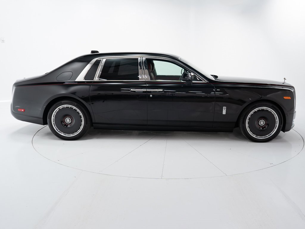 Certified 2024 Rolls-Royce Phantom Sedan w/ The Phantom Package image 6