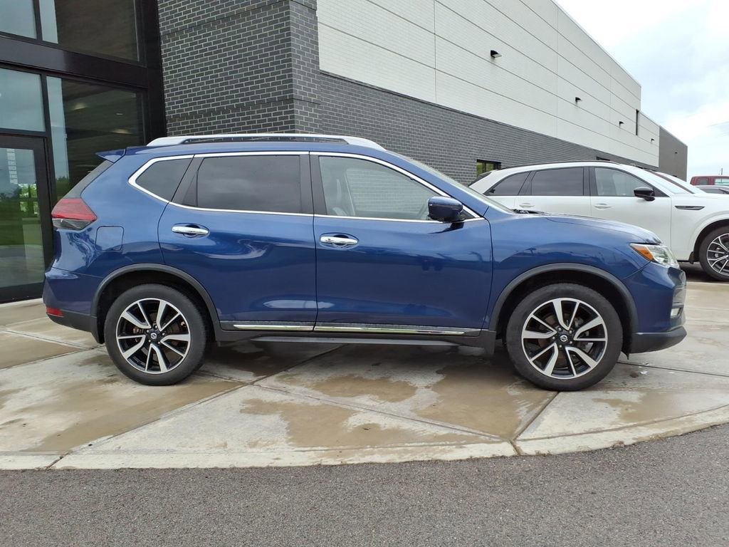 Used 2020 Nissan Rogue SL w/ Premium Package AWD/4WD image 8