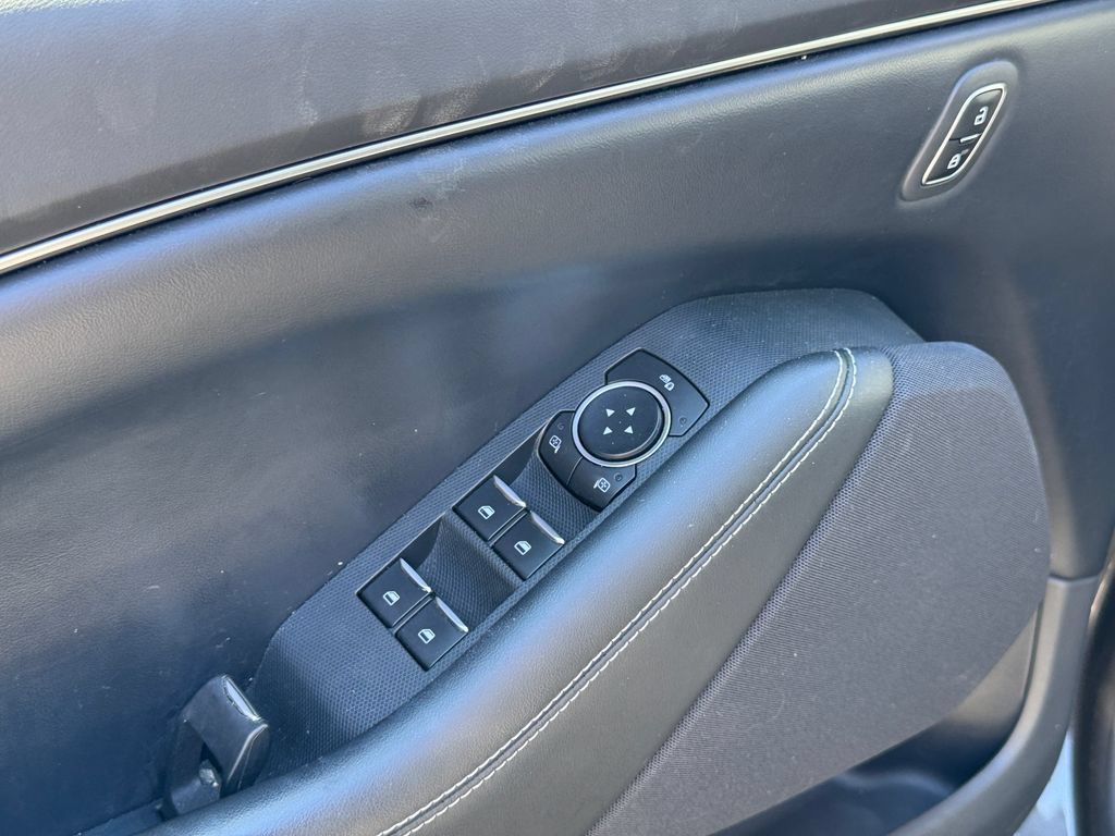 Used 2023 Ford Mustang Mach-E Select RWD image 11