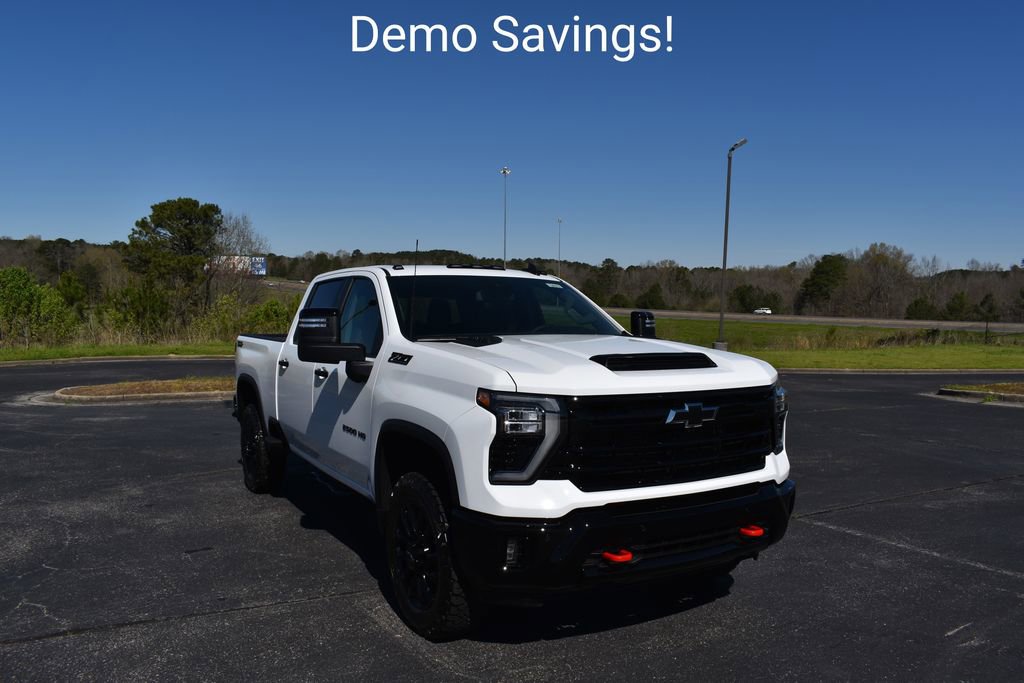 New 2026 Chevrolet Silverado 2500 LT w/ Trail Boss Package AWD/4WD image 1