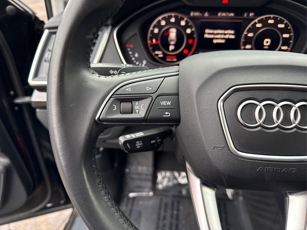 Used 2019 Audi Q5 Prestige w/ Prestige Package image 38