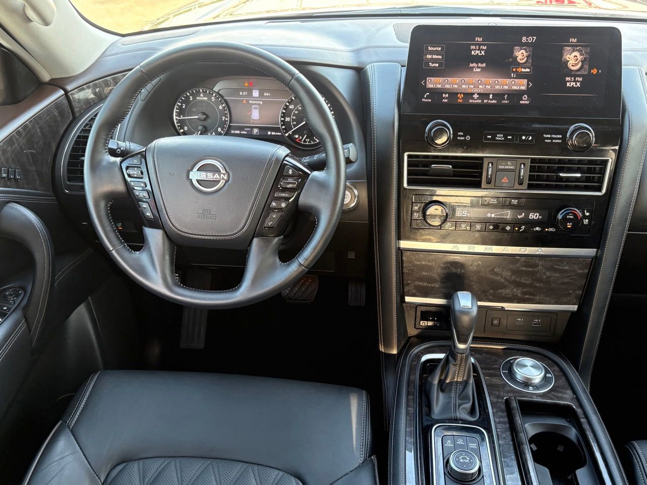 Certified 2023 Nissan Armada Platinum w/ Captain's Chairs Package AWD/4WD image 14