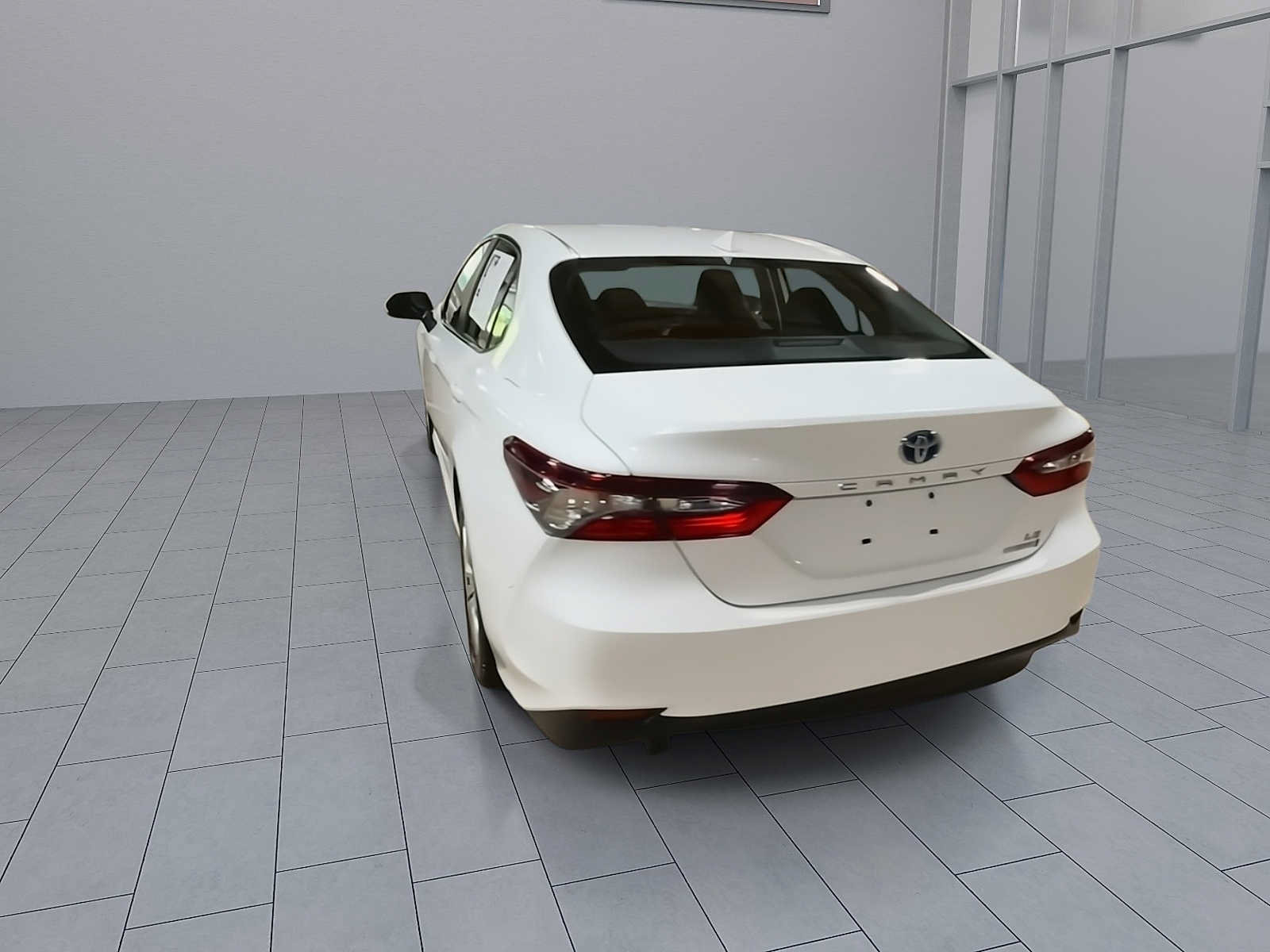 Used 2021 Toyota Camry LE FWD image 7
