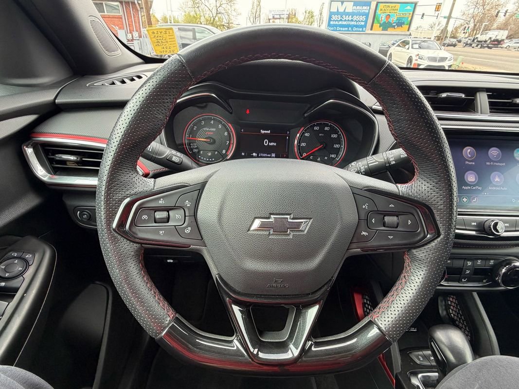 Used 2022 Chevrolet TrailBlazer RS w/ Technology Package image 30
