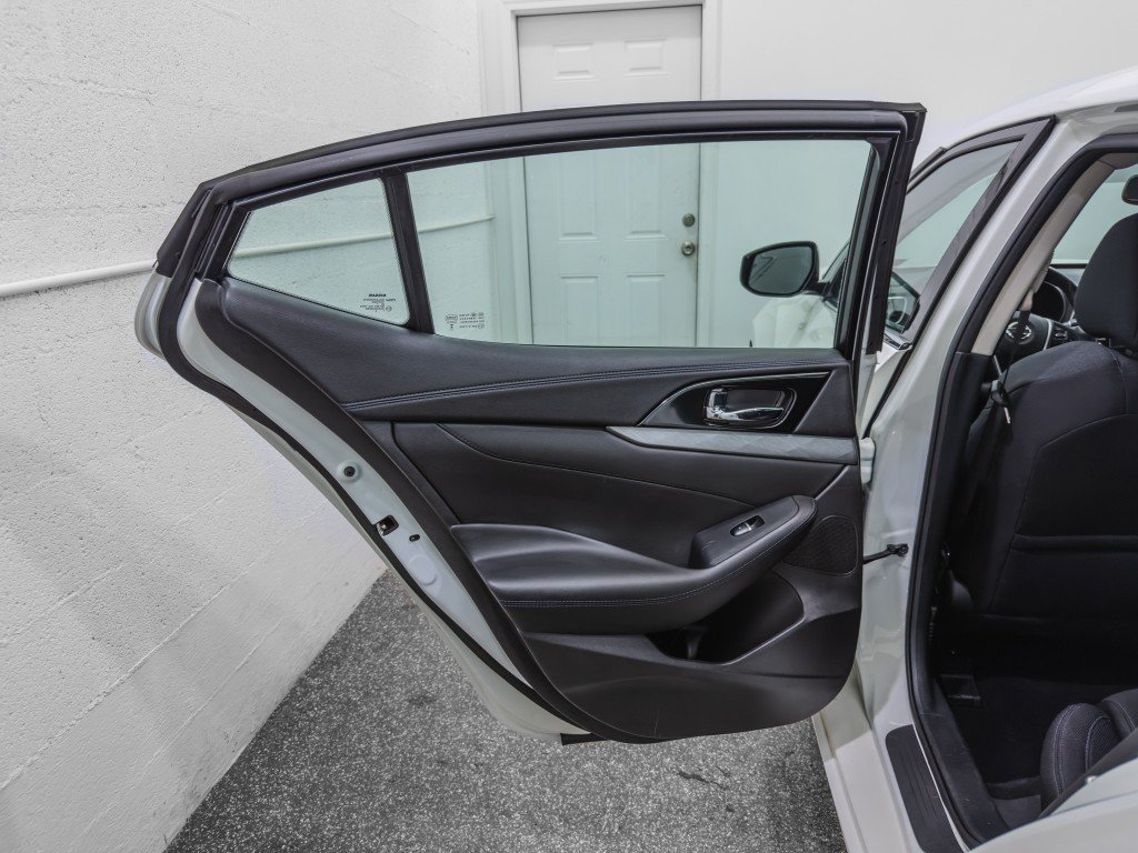 Used 2017 Nissan Maxima 3.5 S FWD image 14