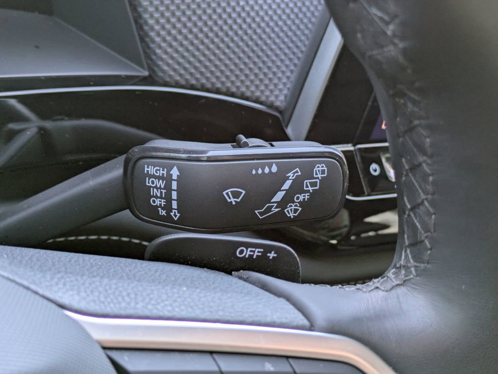 Certified 2024 Volkswagen Atlas Cross Sport SEL R-Line image 43