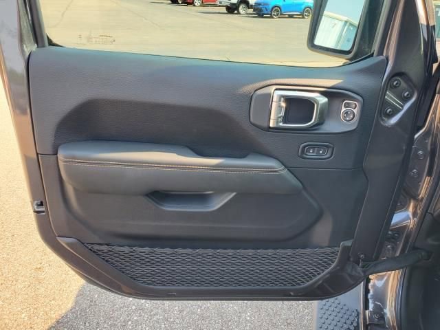 New 2025 Jeep Wrangler Sahara image 6