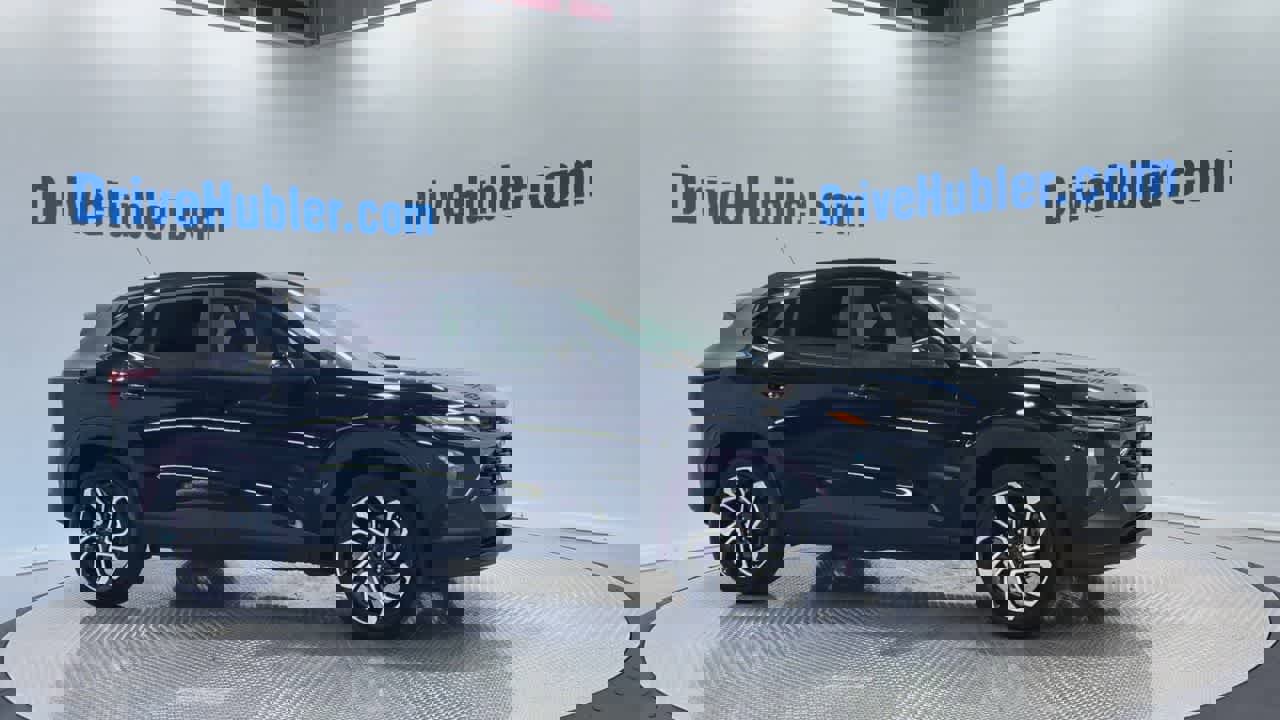 Used 2025 Chevrolet Trax RS w/ Sunroof Package image 5