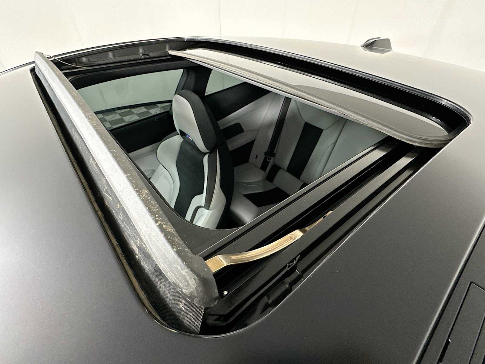 Used 2025 BMW M4 Competition image 20