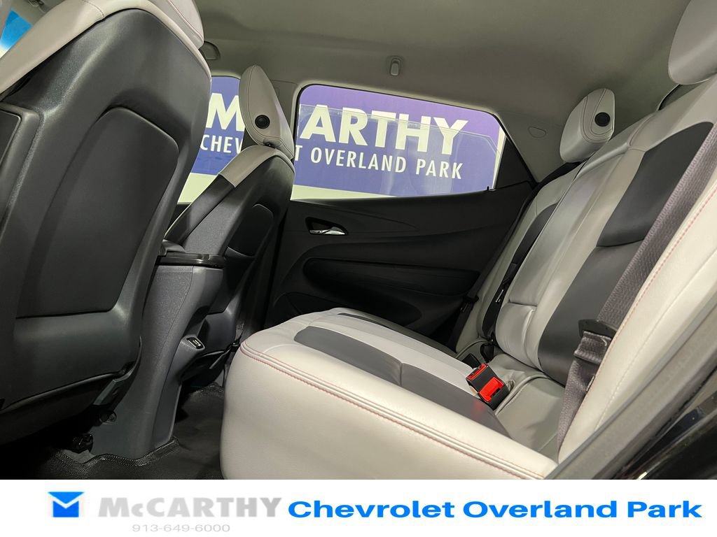 Used 2017 Chevrolet Bolt Premier w/ Driver Confidence II Package FWD image 25