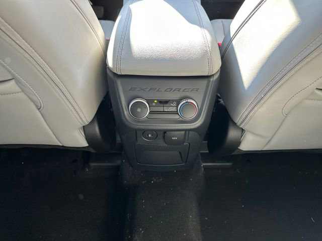 New 2026 Ford Explorer Active w/ Active Comfort Package AWD/4WD image 22