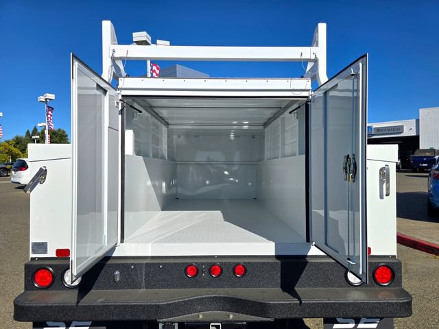 New 2026 RAM 3500 Tradesman RWD image 5