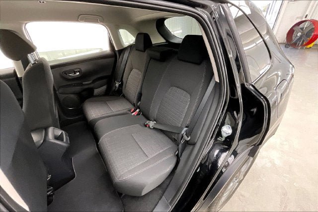 Certified 2027 Honda HR-V LX image 19