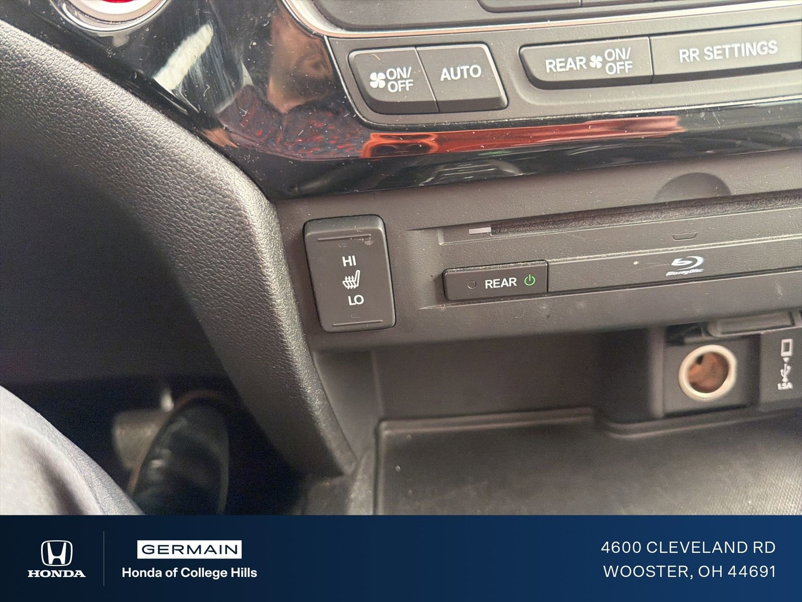 Used 2017 Honda Pilot Touring image 25
