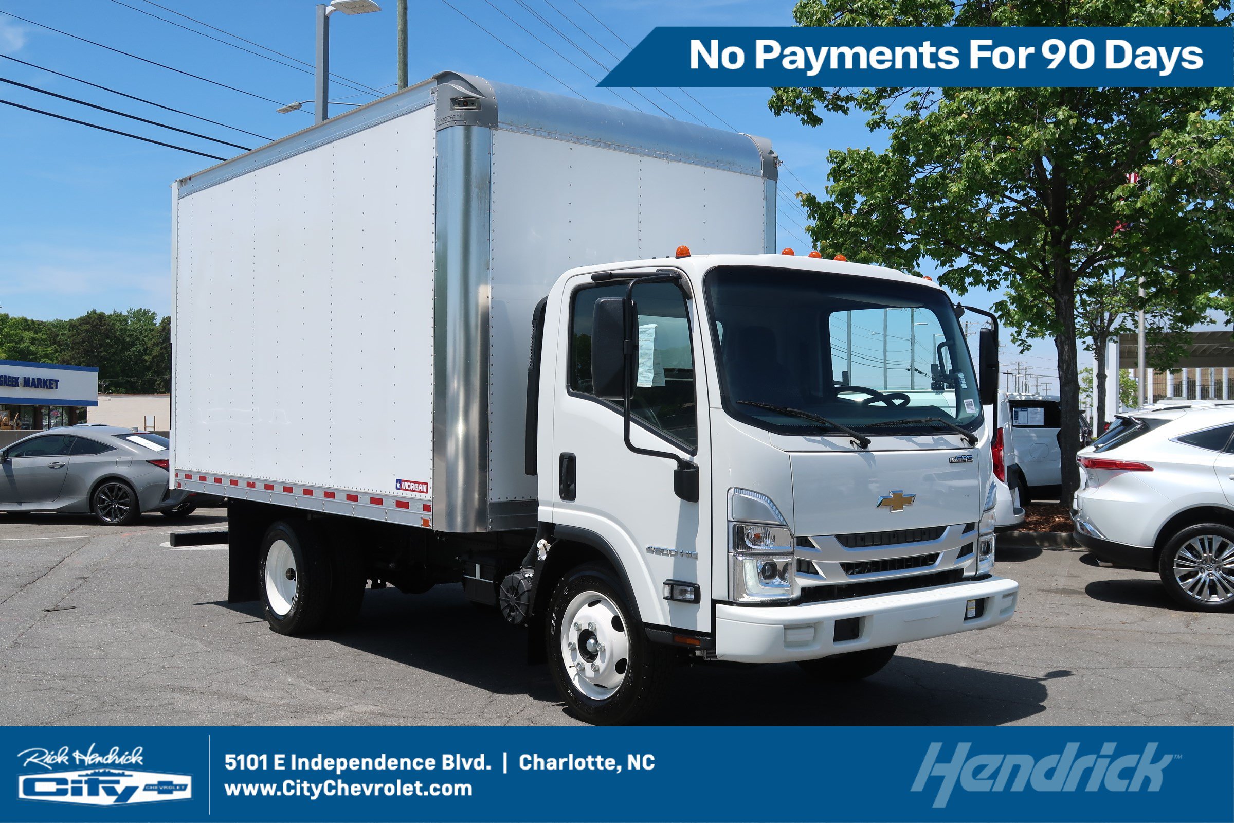 Used 2025 Chevrolet Low Cab Forward RWD image 1