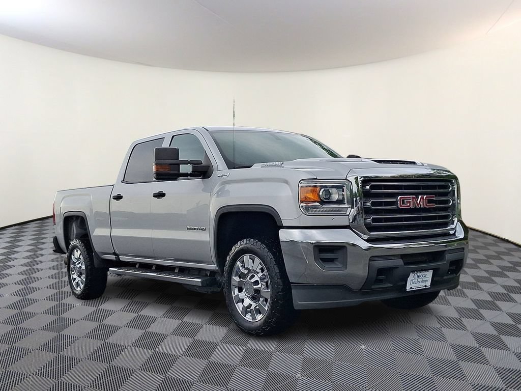 Used 2018 GMC Sierra 2500 4x4 Crew Cab w/ Sierra Convenience Package