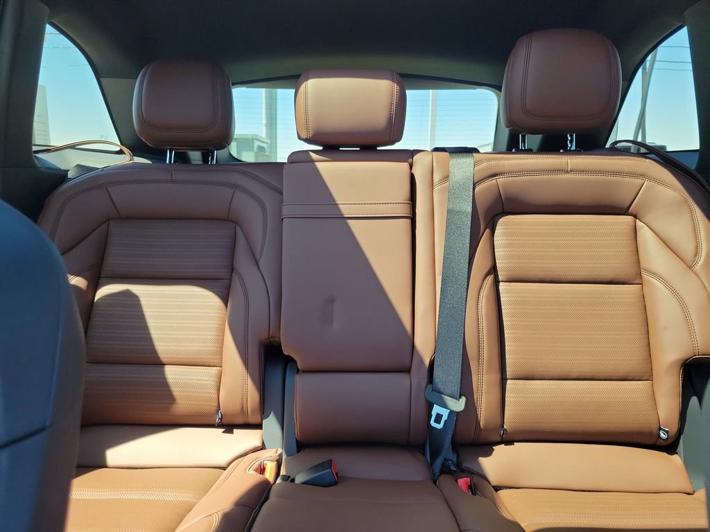 New 2026 Lincoln Nautilus Reserve AWD/4WD image 17