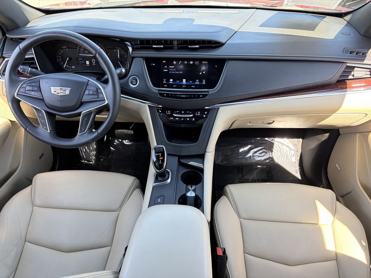 Used 2018 Cadillac XT5 Premium Luxury w/ LPO, Wheel Lock Package image 15