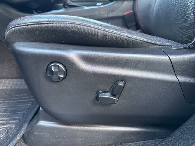 Used 2018 Dodge Durango R/T w/ Blacktop Package image 29