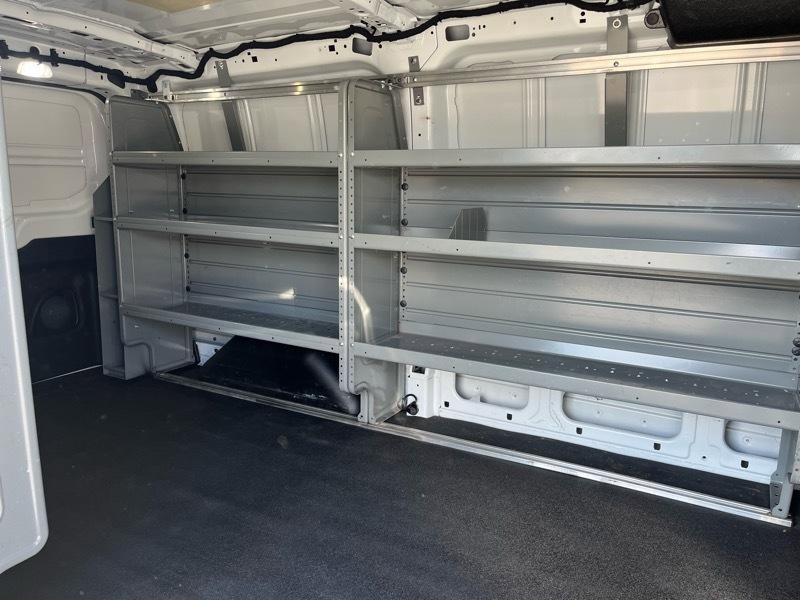 Used 2018 Ford Transit 150 130 Low Roof RWD image 14